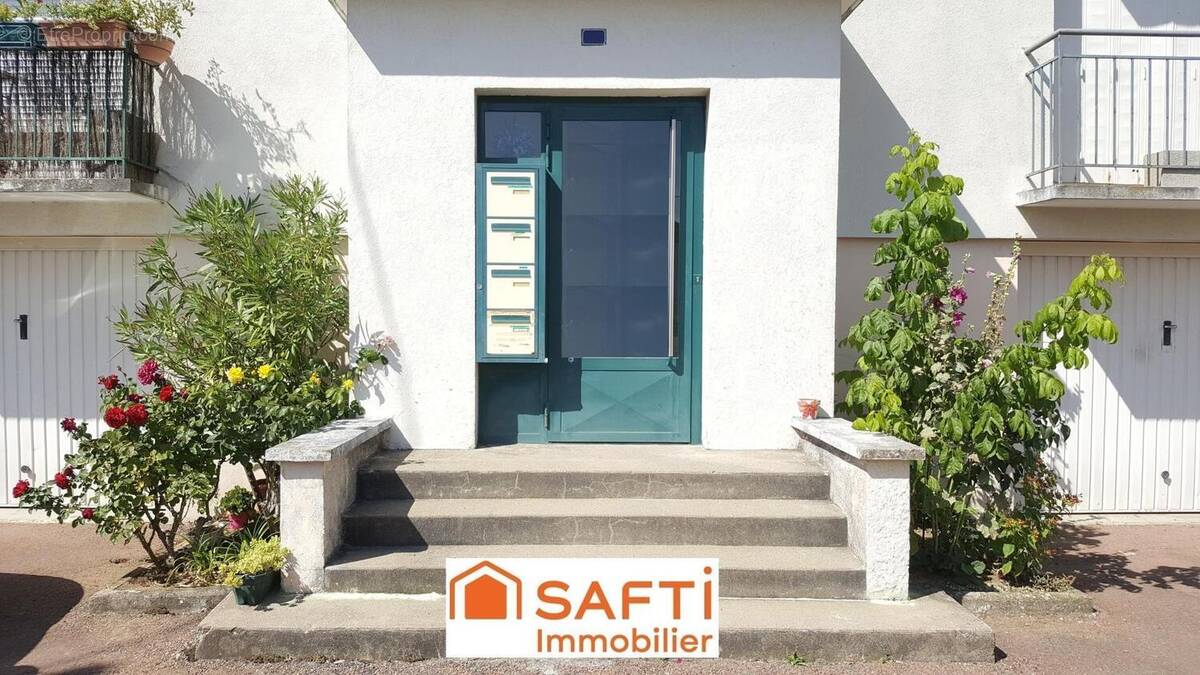 Photo 1 - Appartement à DESCARTES