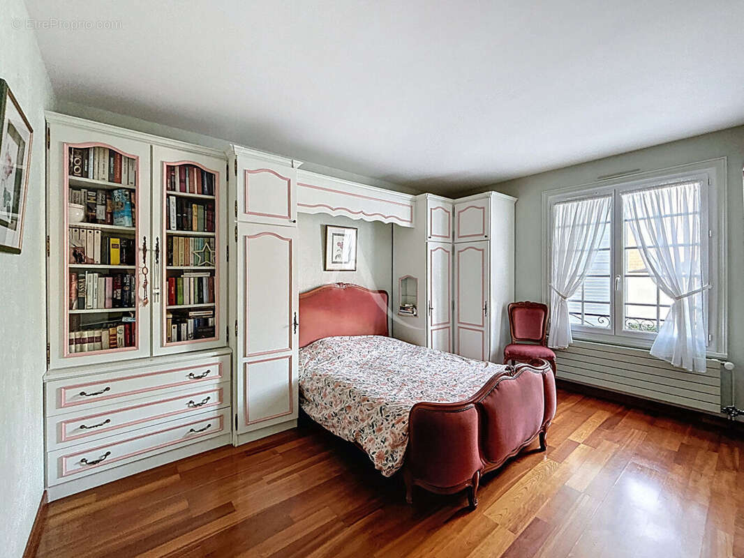 Maison à BOUCHEMAINE