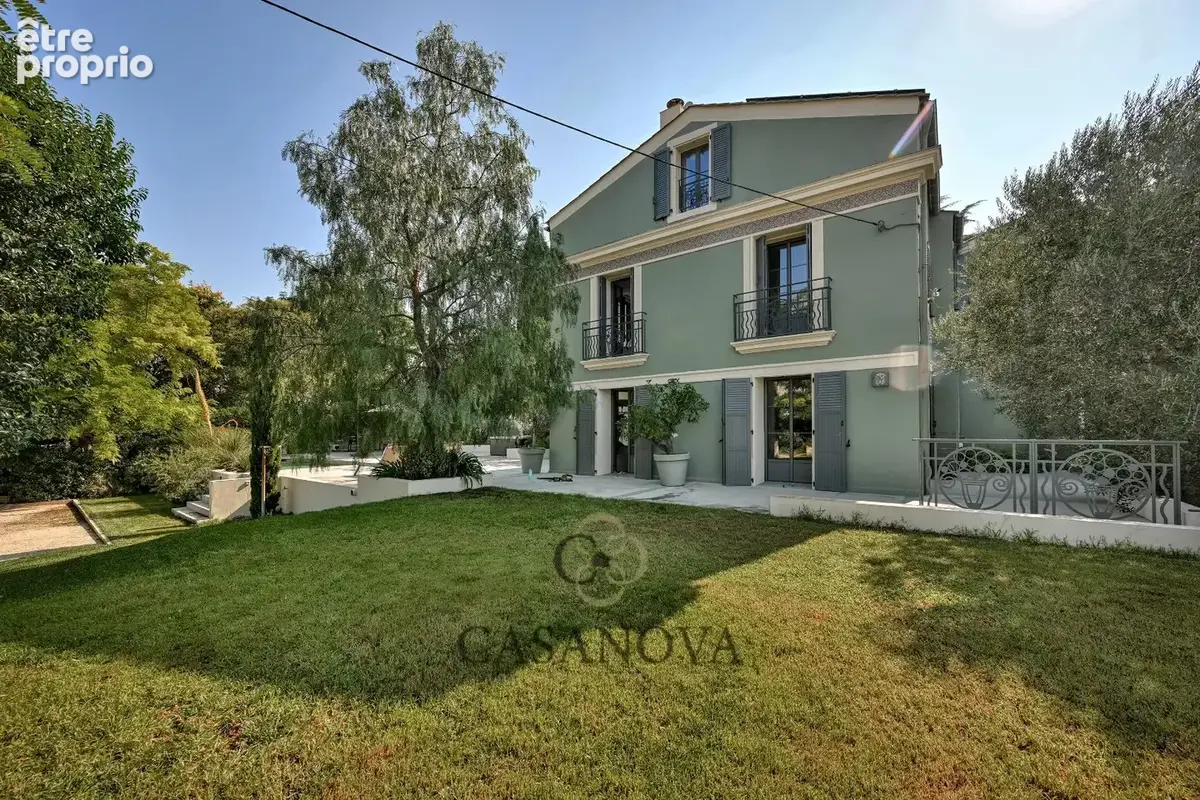 Maison des années 20 rénovée avec piscine, spa et grand garage à Montpellier Pompignane - photo 3