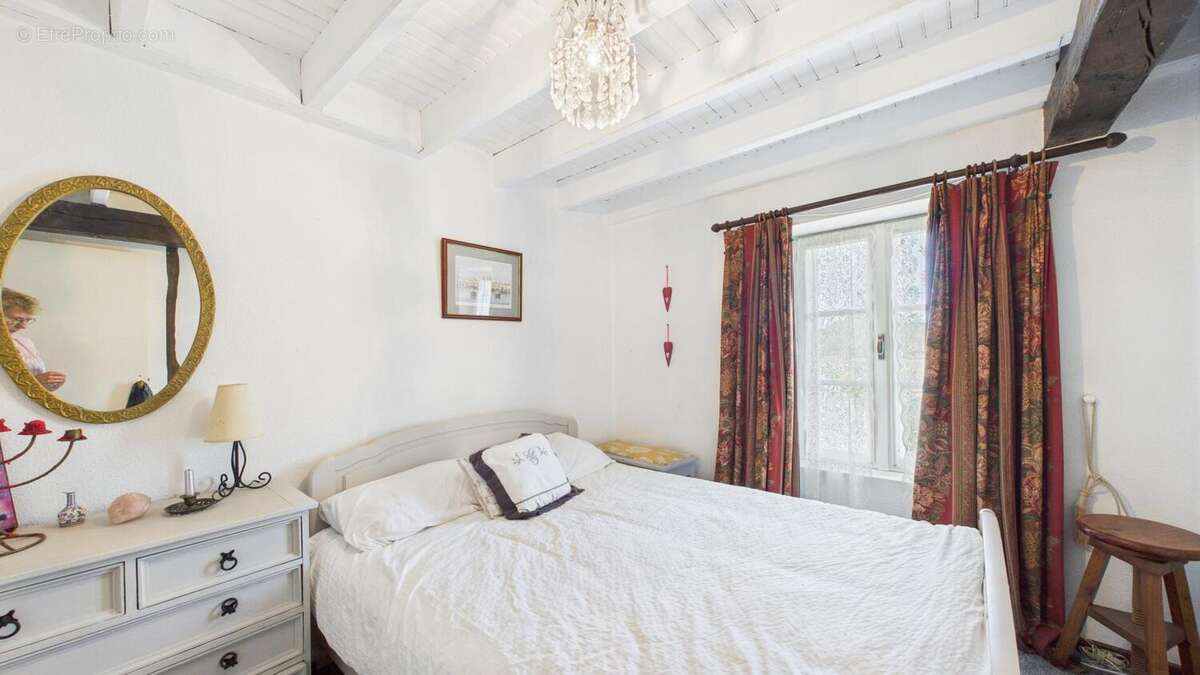 Photo 8 - Maison à BUSSIERE-POITEVINE