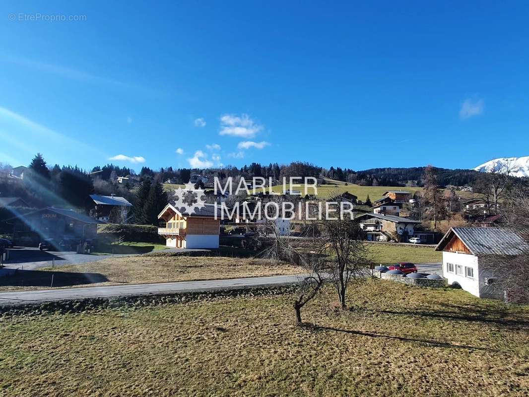 Appartement à NOTRE-DAME-DE-BELLECOMBE