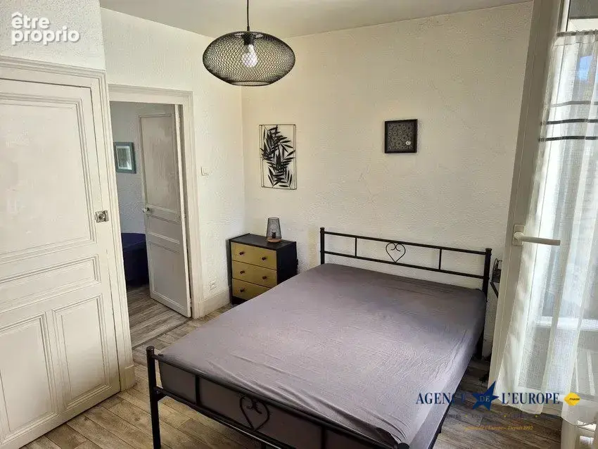 Appartement 63 m² à Vichy  - photo 7