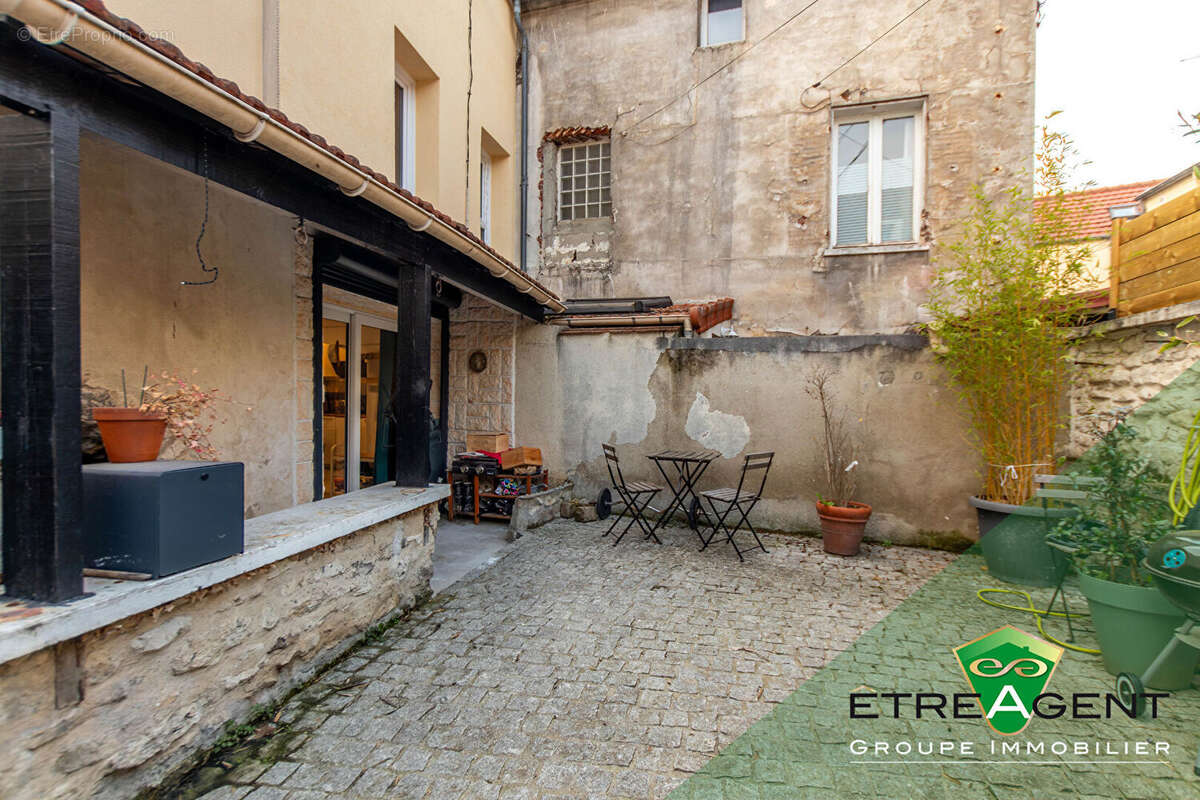 Maison à MANTES-LA-JOLIE