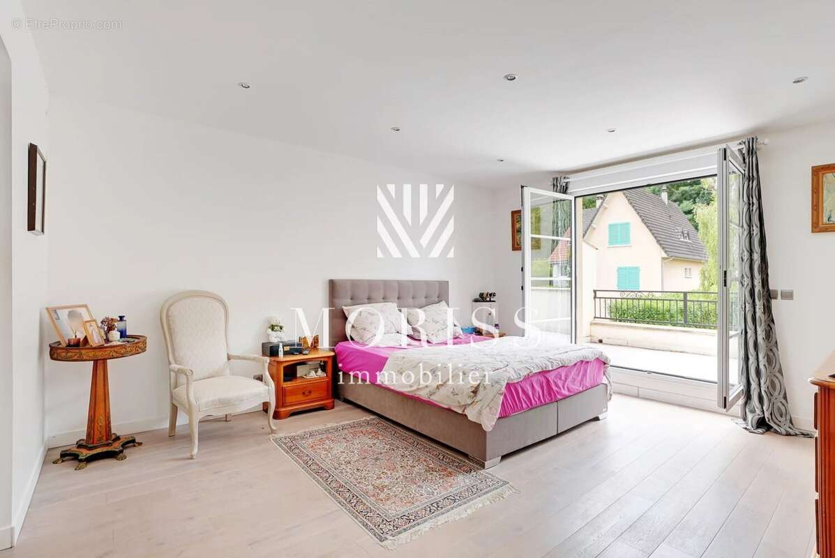 Maison à RUEIL-MALMAISON