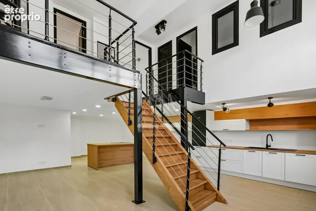 Maison de ville esprit LOFT - Roof Top - Terrasse - Parkings - photo 2