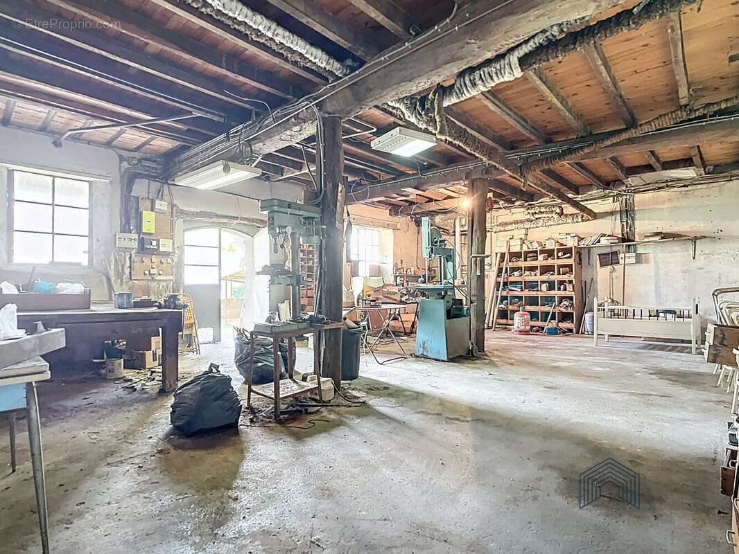 Maison à SAINT-SULPICE