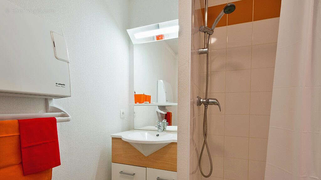 Investissement en residence étudiante - photo 7