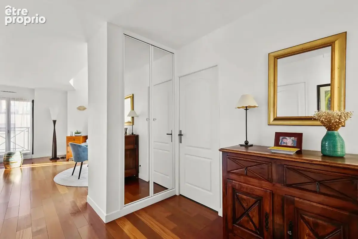 BAS DE CHATOU PROCHE CENTRE-VILLE Très bel Appartement Duplex de 111 m² avec 3 chambres et possibilité d'une 4è - photo 11