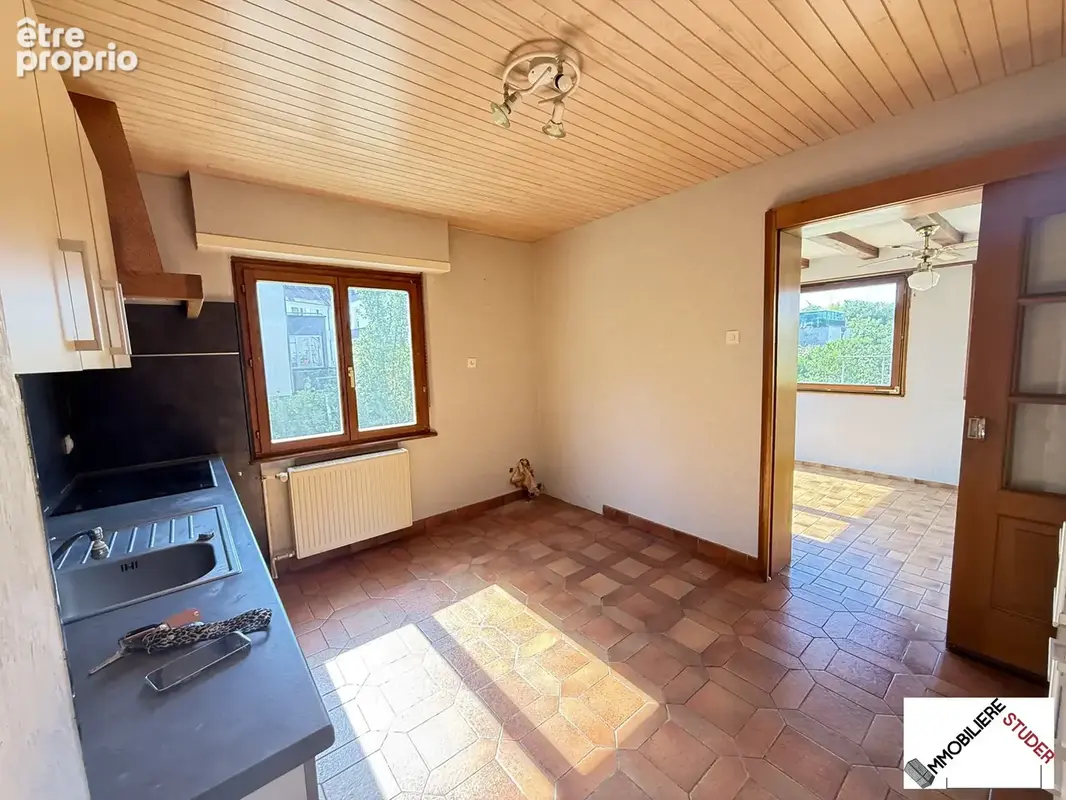 Maison individuelle 125m2 avec terrasse et jardin au fond d'une impasse - photo 4