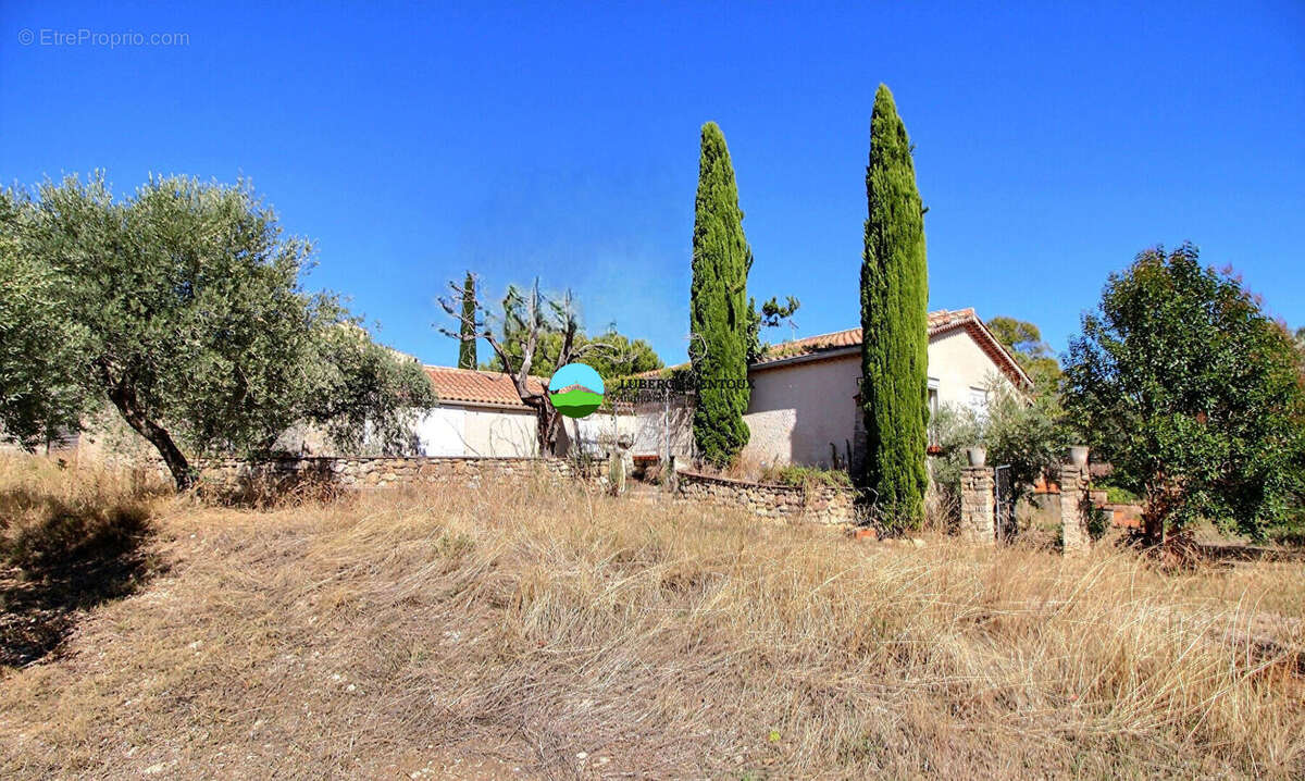 Maison à LE BARROUX