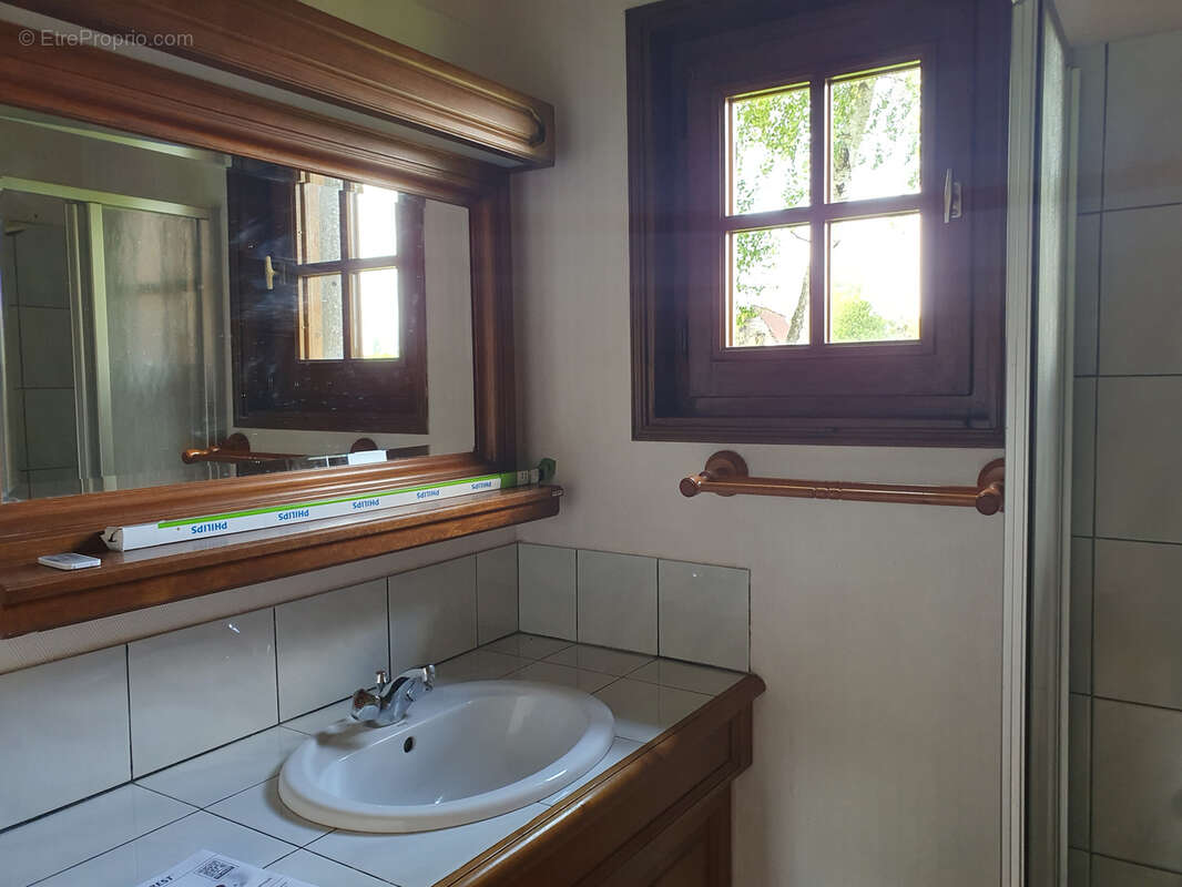 Maison à CORMEILLES