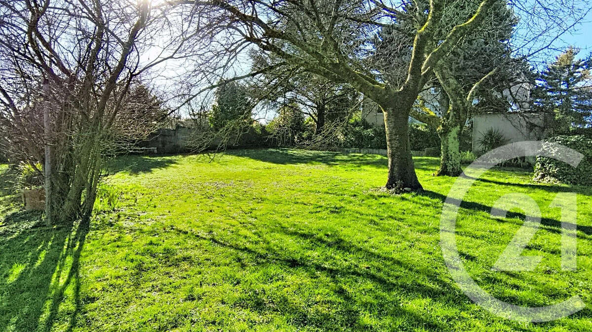 Maison à SAINT-CYR-SUR-LE-RHONE