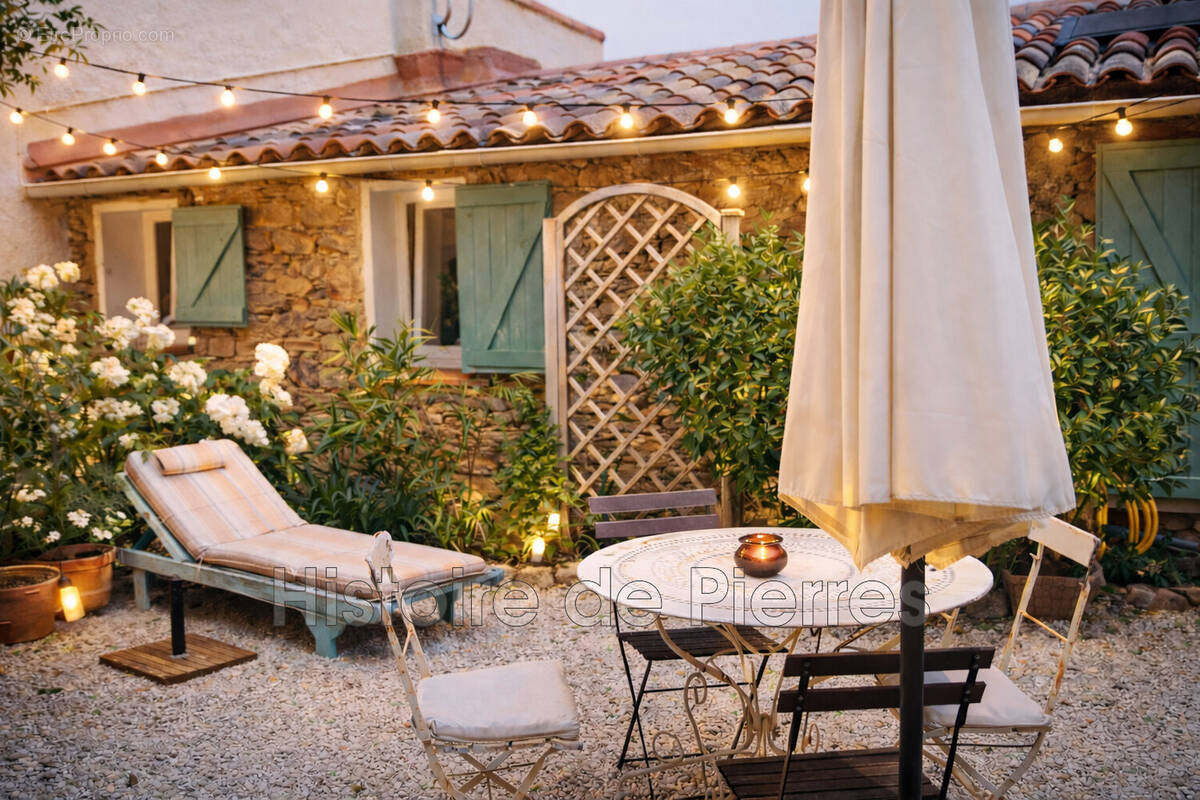 Maison à LA GARDE-FREINET