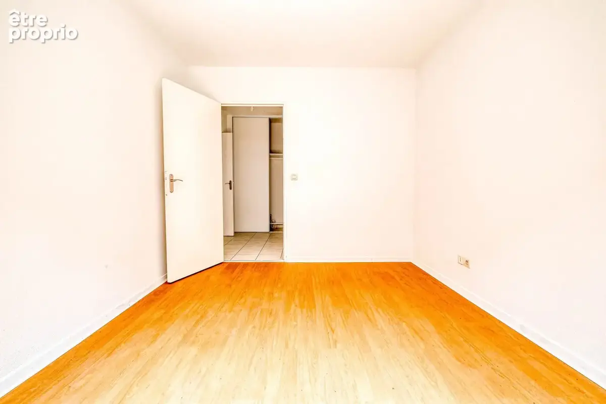 Appartement 54 m² à Goussainville  - photo 6