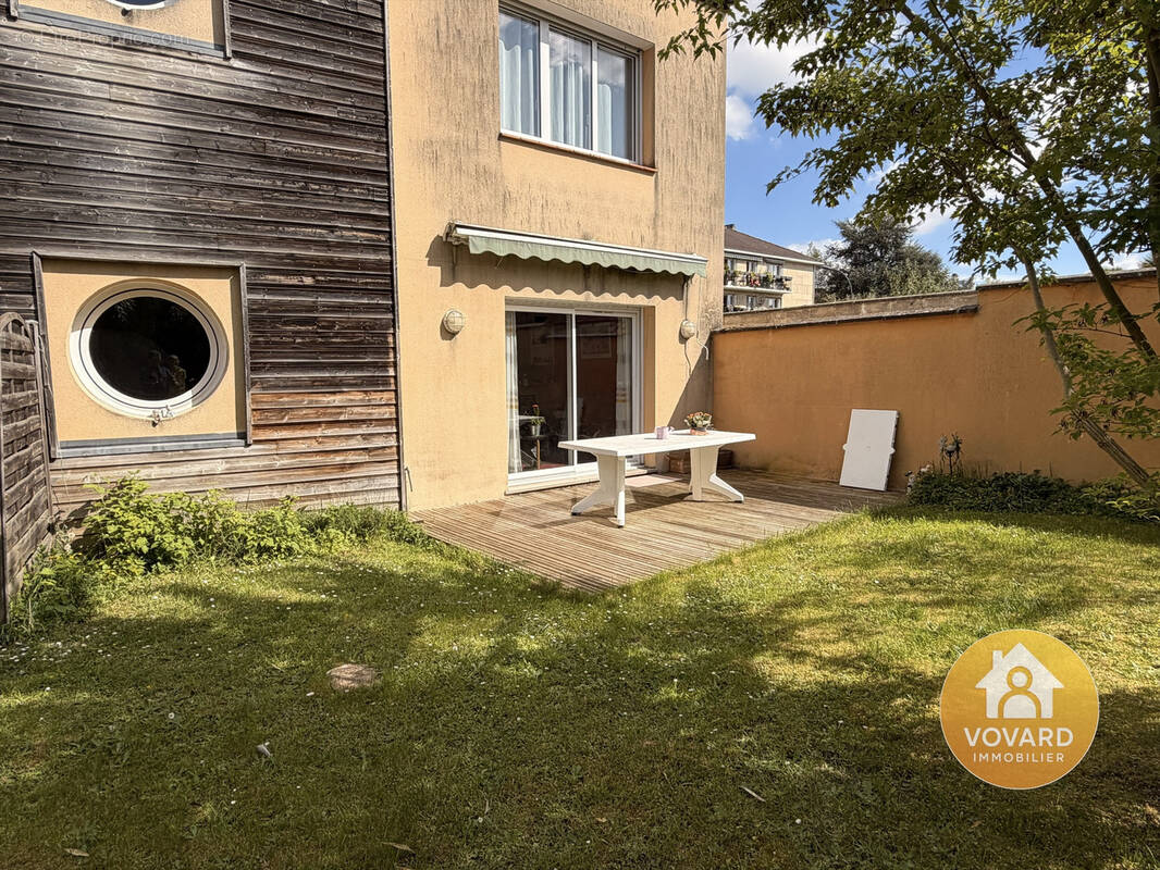 Appartement à SAINT-BRICE-SOUS-FORET