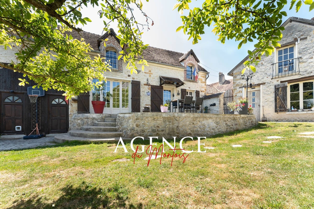 Maison à DONNEMARIE-DONTILLY