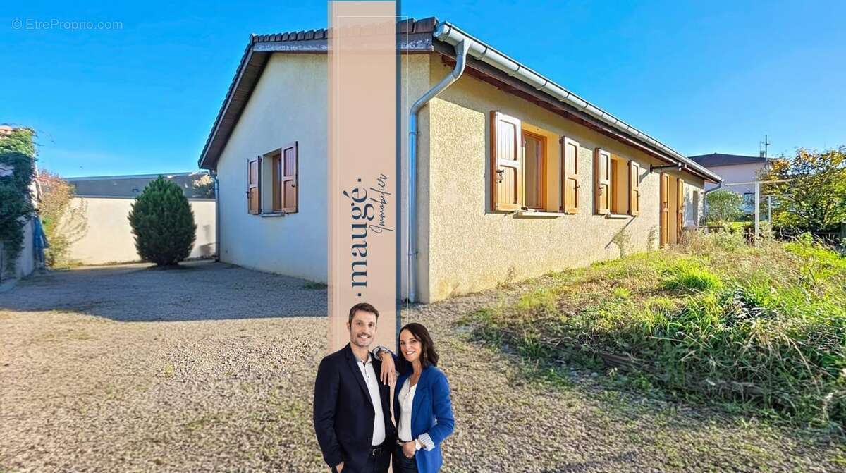 Maison à SAINT-PIERRE-DE-CHANDIEU