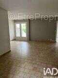 Photo 2 - Appartement à LUSIGNAN