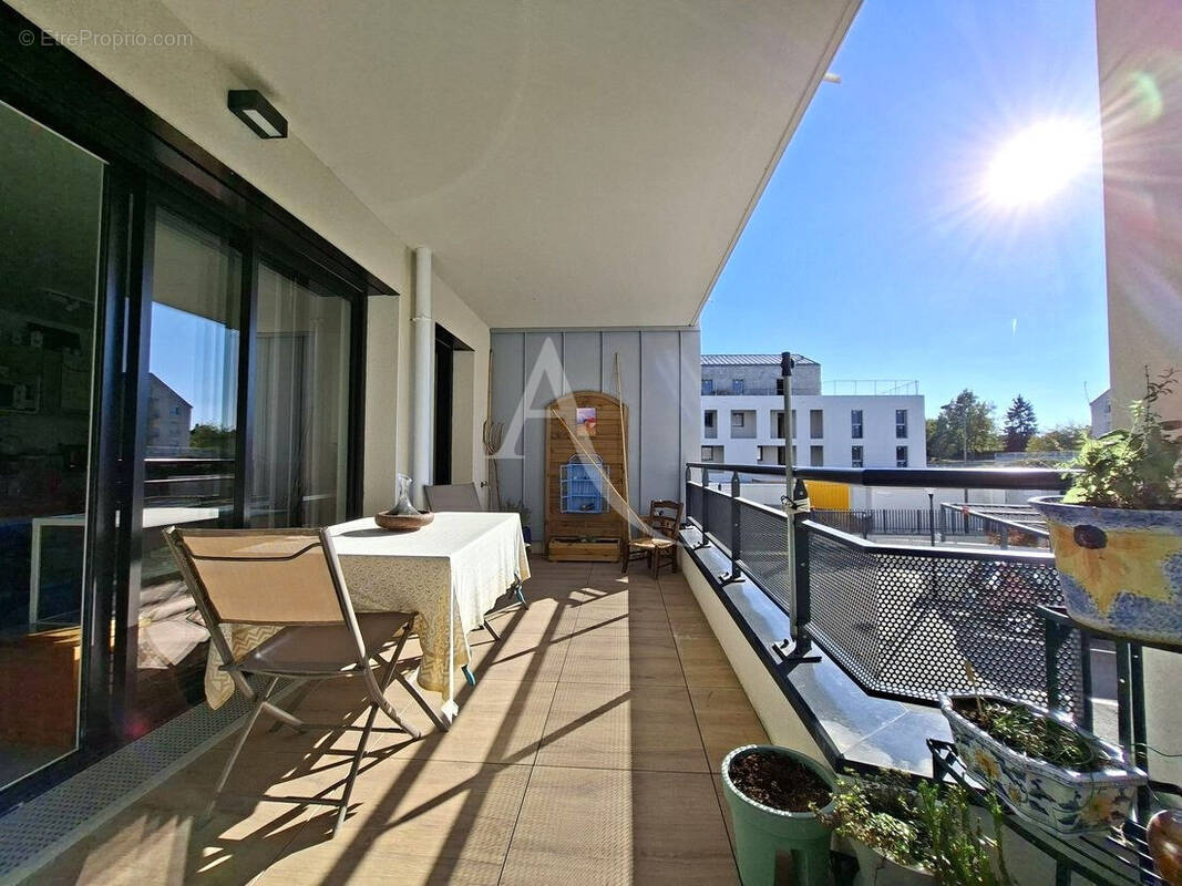 Appartement à TIERCE