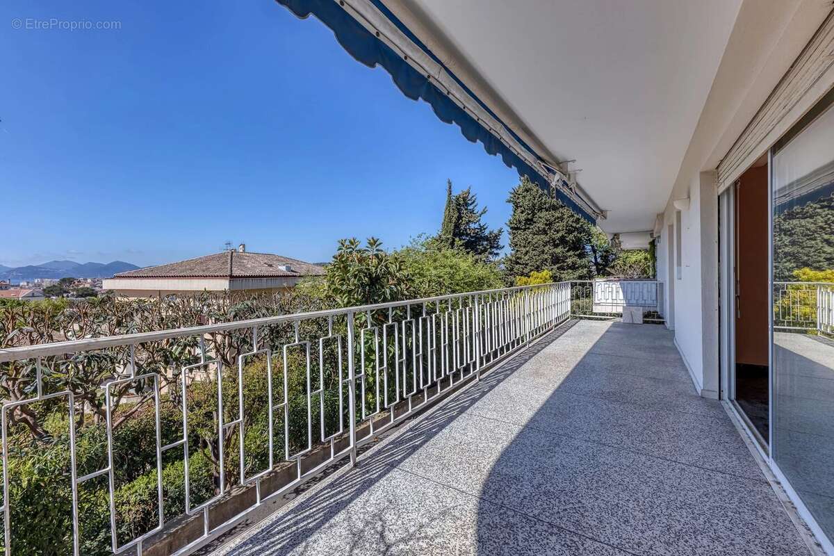 Appartement à CANNES