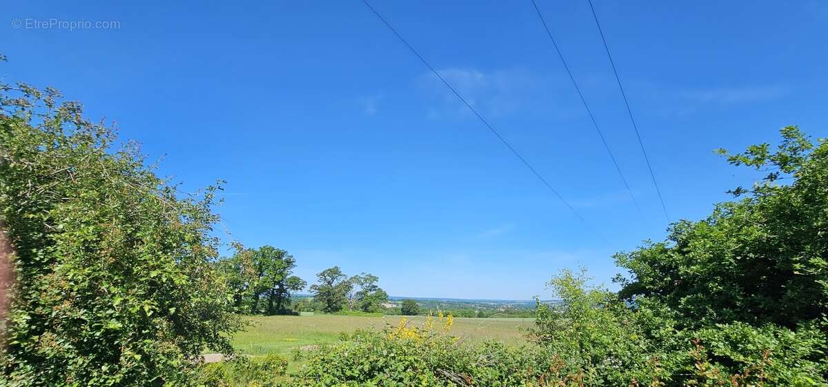 Maison à BOSMIE-L'AIGUILLE