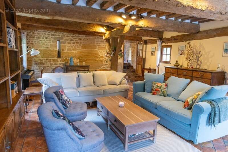 Maison à PONT-L&#039;EVEQUE