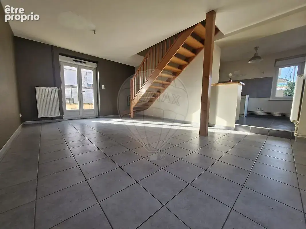Appartement à VILLEFRANCHE-SUR-SAONE