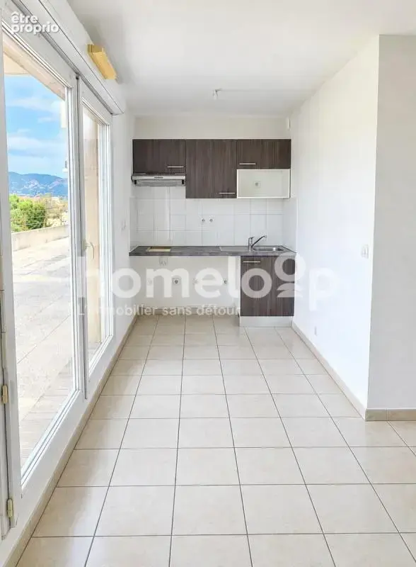 La seyne-sur-mer gai versant : t2 avec terrasse de 95,60 m² + parking - photo 4