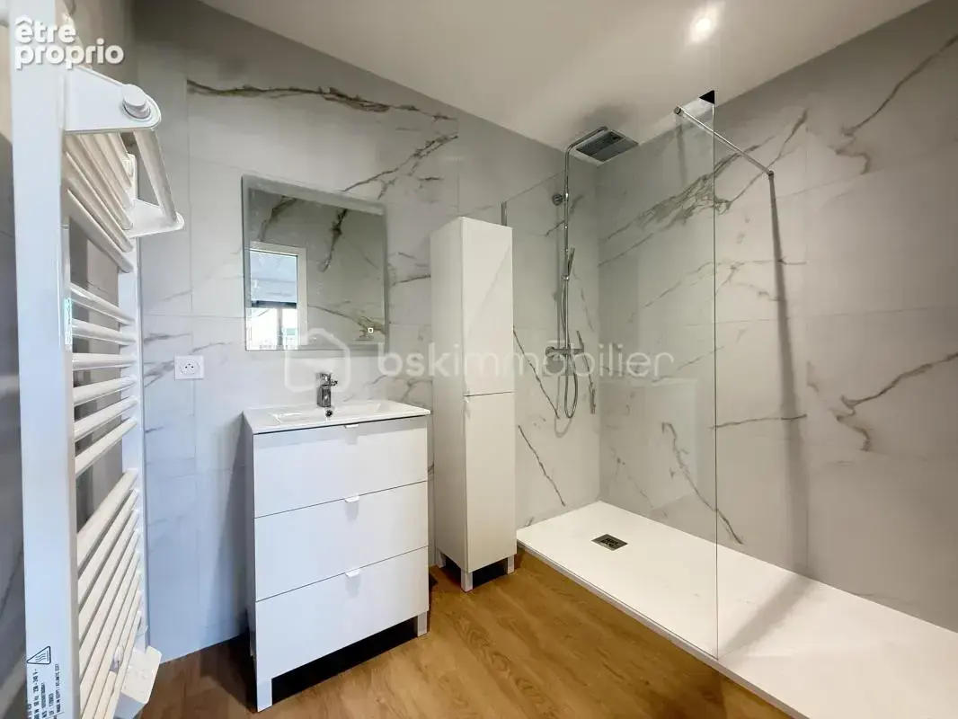 Maison neuve 135 m² – Montreuil-le-Gast – 4 chambres - photo 4