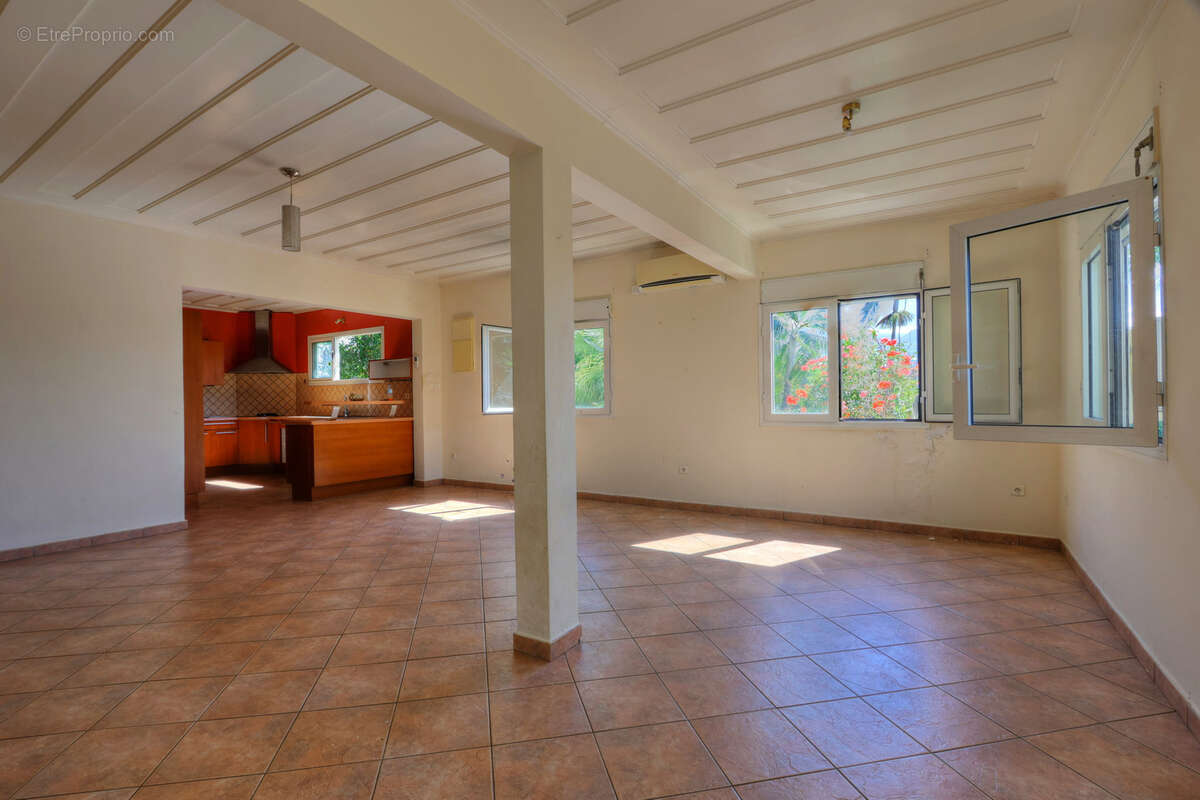 Maison à SAINT-PIERRE