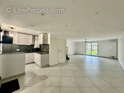 Maison à SAINT-FARGEAU-PONTHIERRY