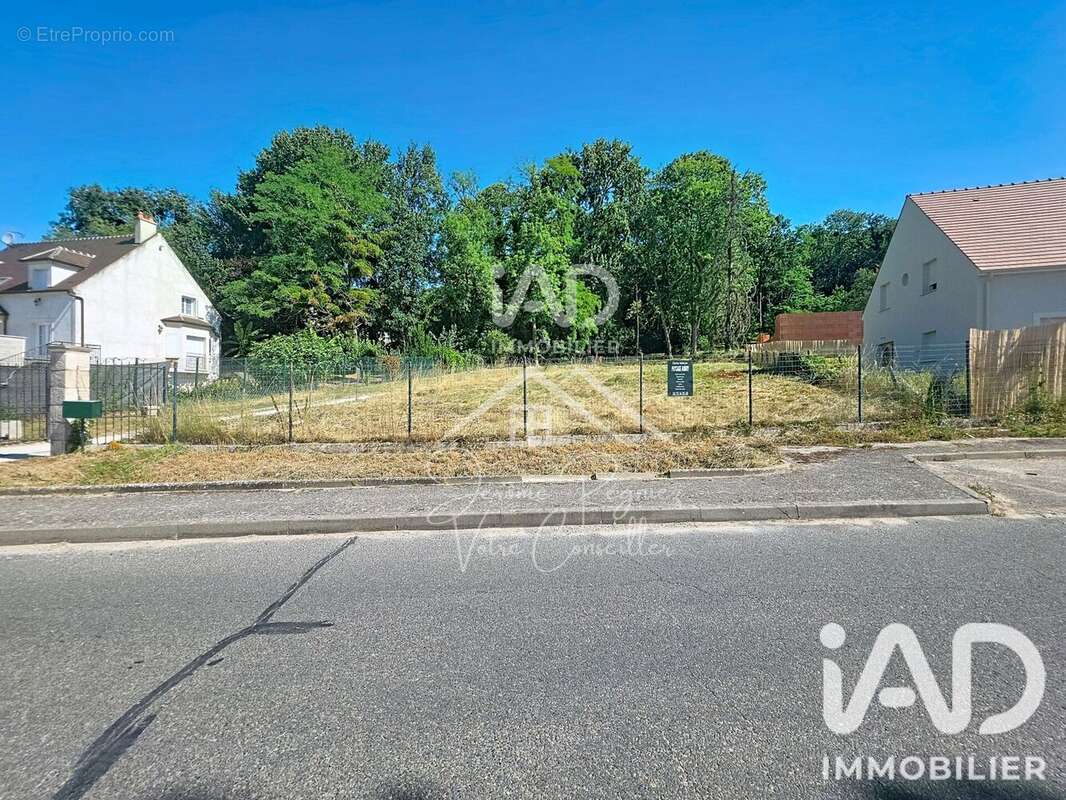 Terrain 437 m² à Montge-En-Goele  - photo 4