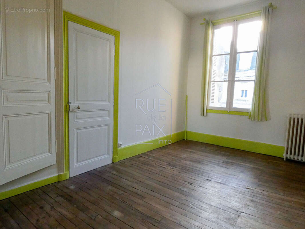 Maison à CHATELLERAULT