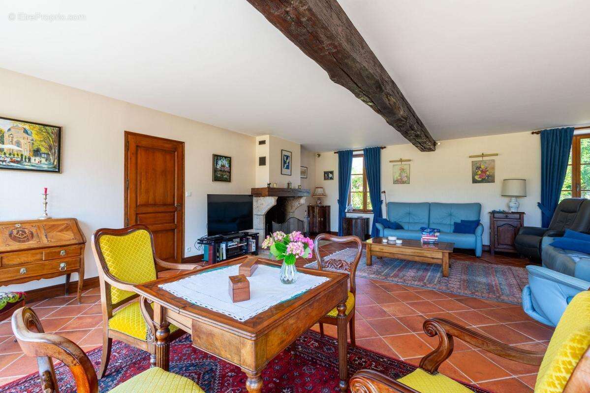 Propriété  à Vendre sur 36ha - photo 14