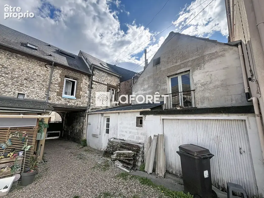 Immeuble Saint Etienne Du Rouvray 7 pièces105 m2 - photo 8