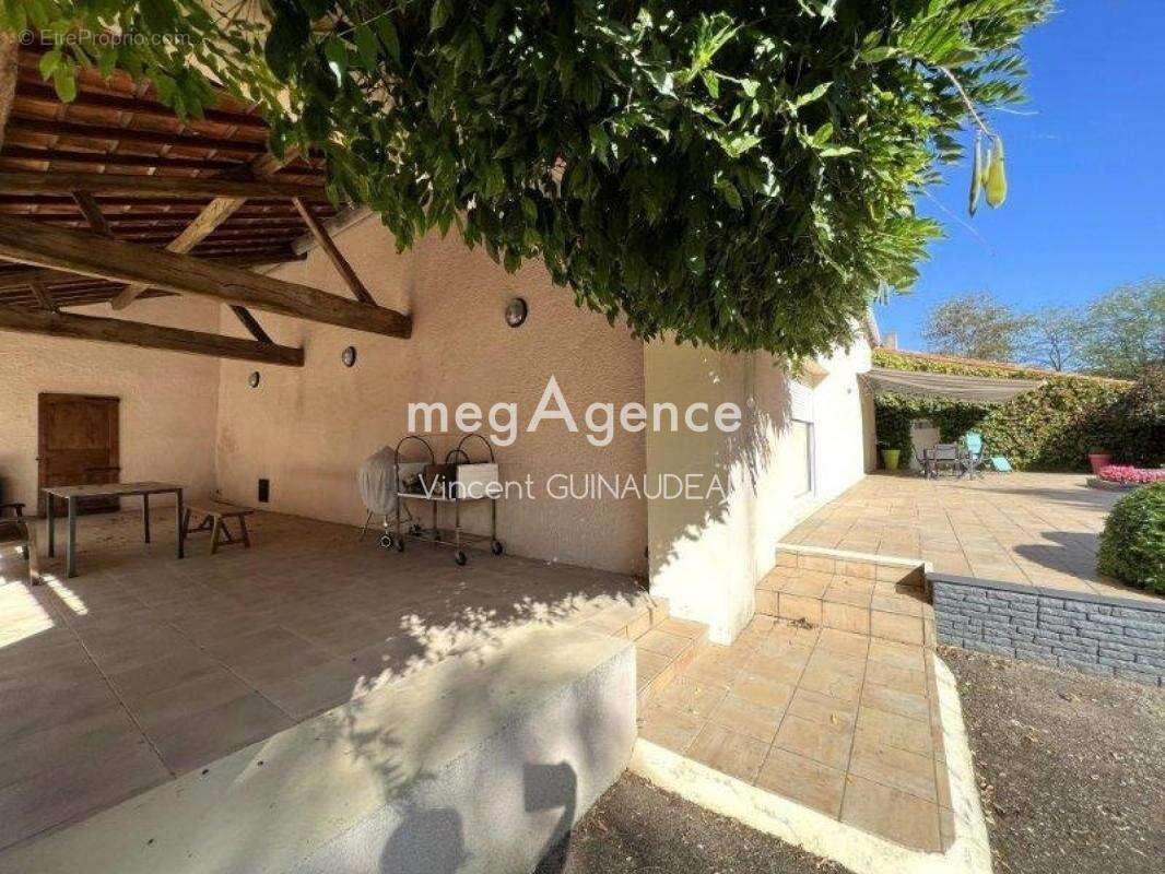 Maison à LE MAY-SUR-EVRE