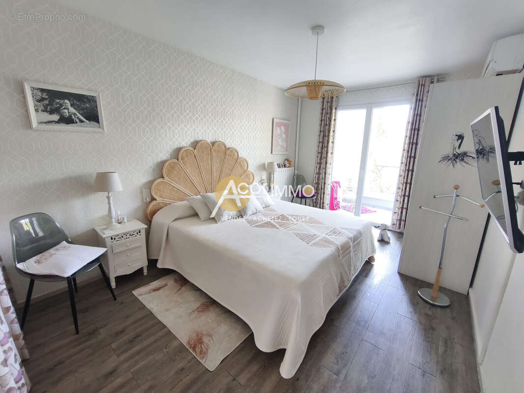 Six fours les plages - faux t4 renové + cave - photo 8