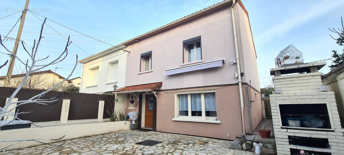 Maison familiale lumineuse   secteur pavillonnaire calme, pr - photo 1