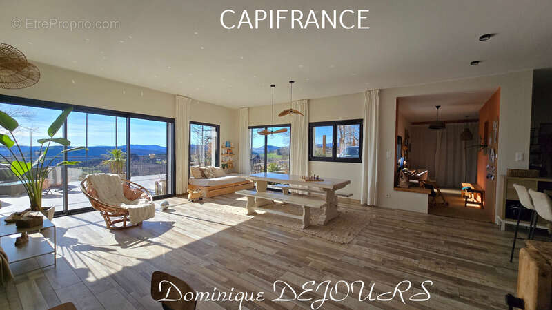Ardèche - Magnifique Maison d'architecte de 184 m² habitable - Bel espace extérieur - Vue panoramique sur les montagnes ardèchoi - photo 47