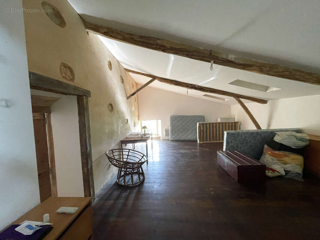 Maison à TACHOIRES