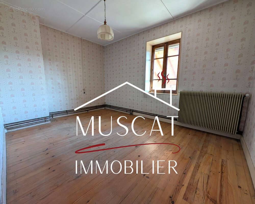 Maison à VEYRINS-THUELLIN