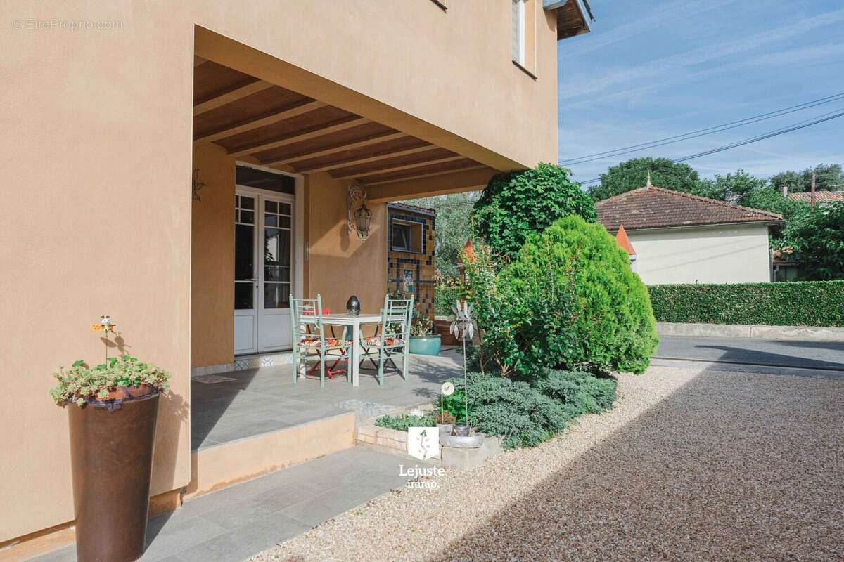 Maison 155 m² à Castelnaudary  - photo 3
