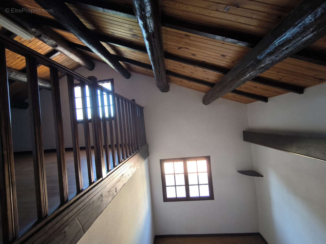 Maison à TULETTE