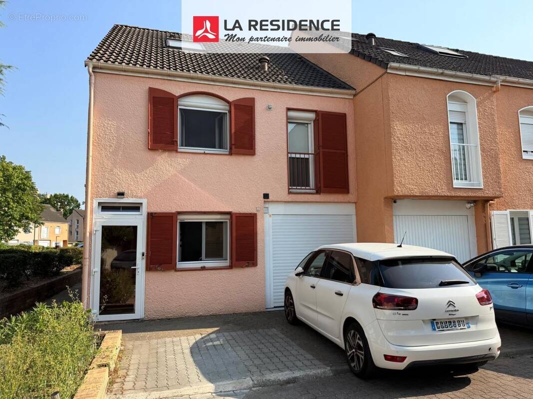 Maison 125 m² à Montigny-Les-Cormeilles  - photo 1