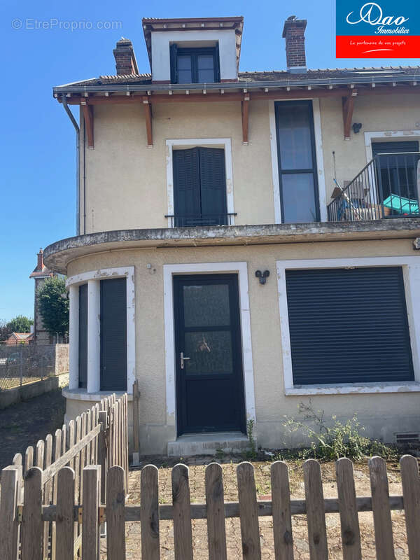 Sainte Savine Triplex de 97 m2 - photo 5