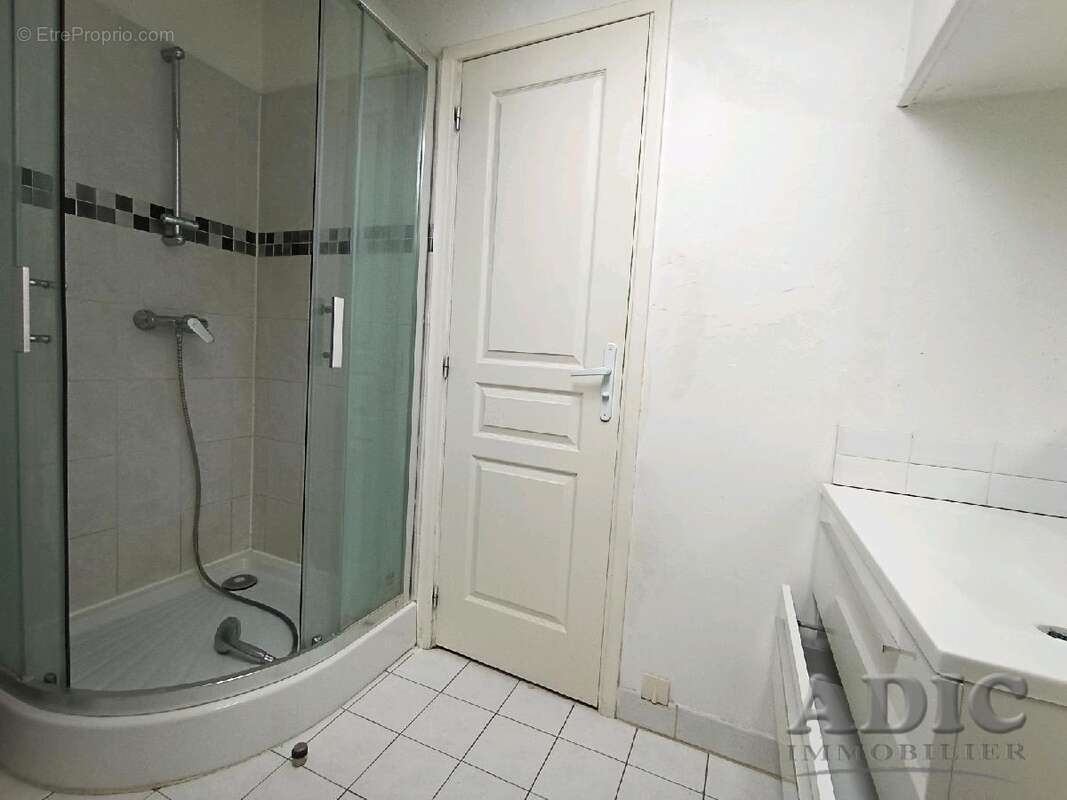 Appartement à LE PLESSIS-BELLEVILLE