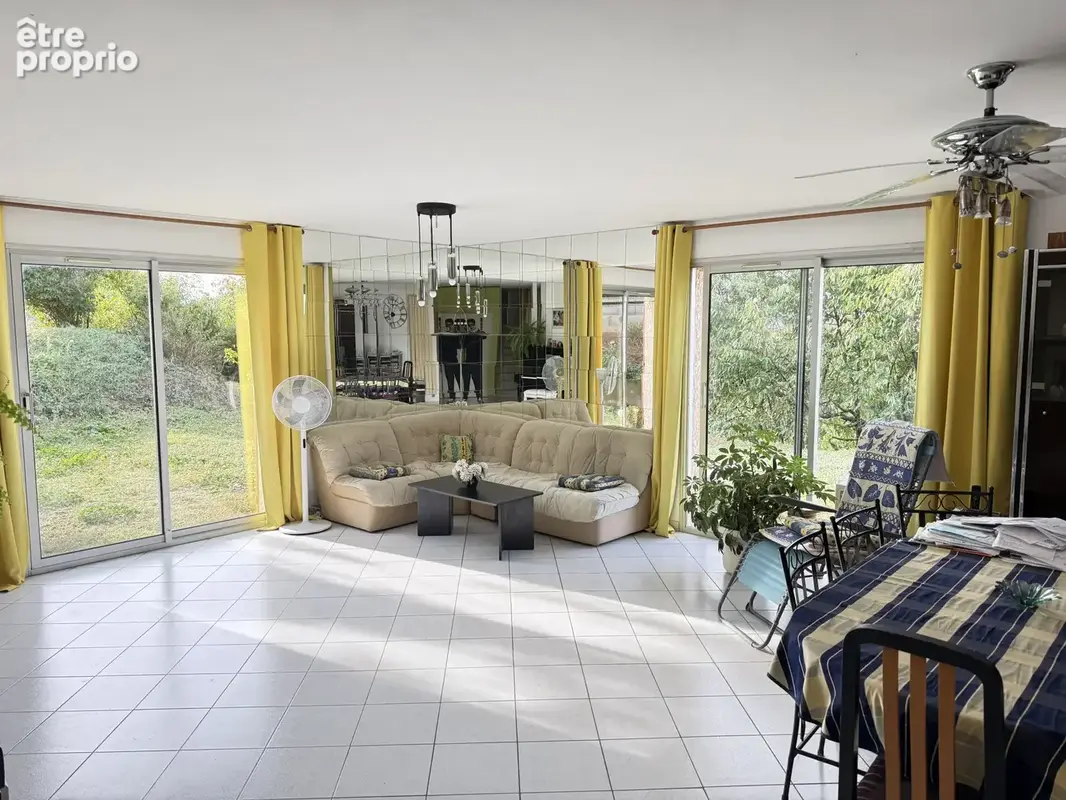 Exclusivité Maison familiale avec vue à Montanay 6 pièce(s) 120 m2 - photo 2