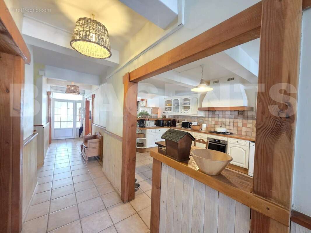 01d6e171-fe26-4f6f-bdac-ddda27377033 - Maison à BELPECH