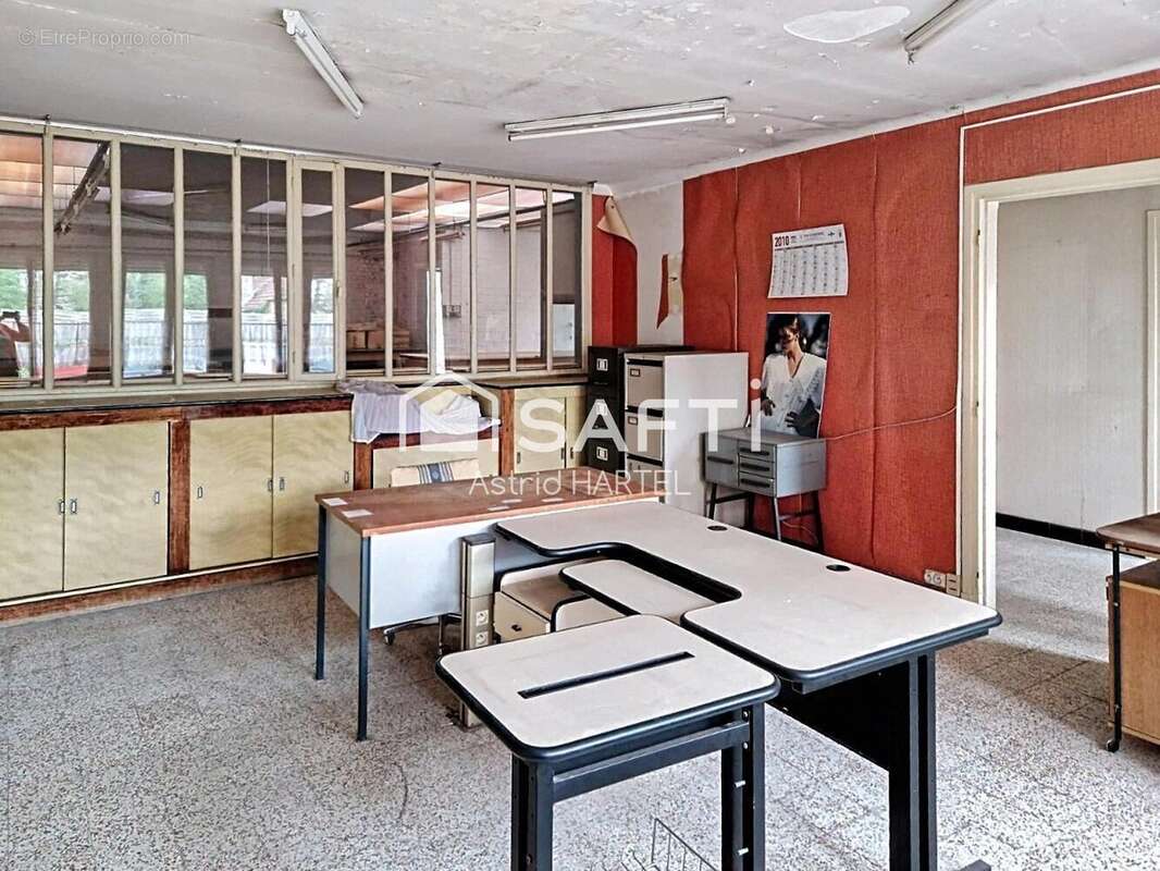 Photo 6 - Commerce à CAUDRY