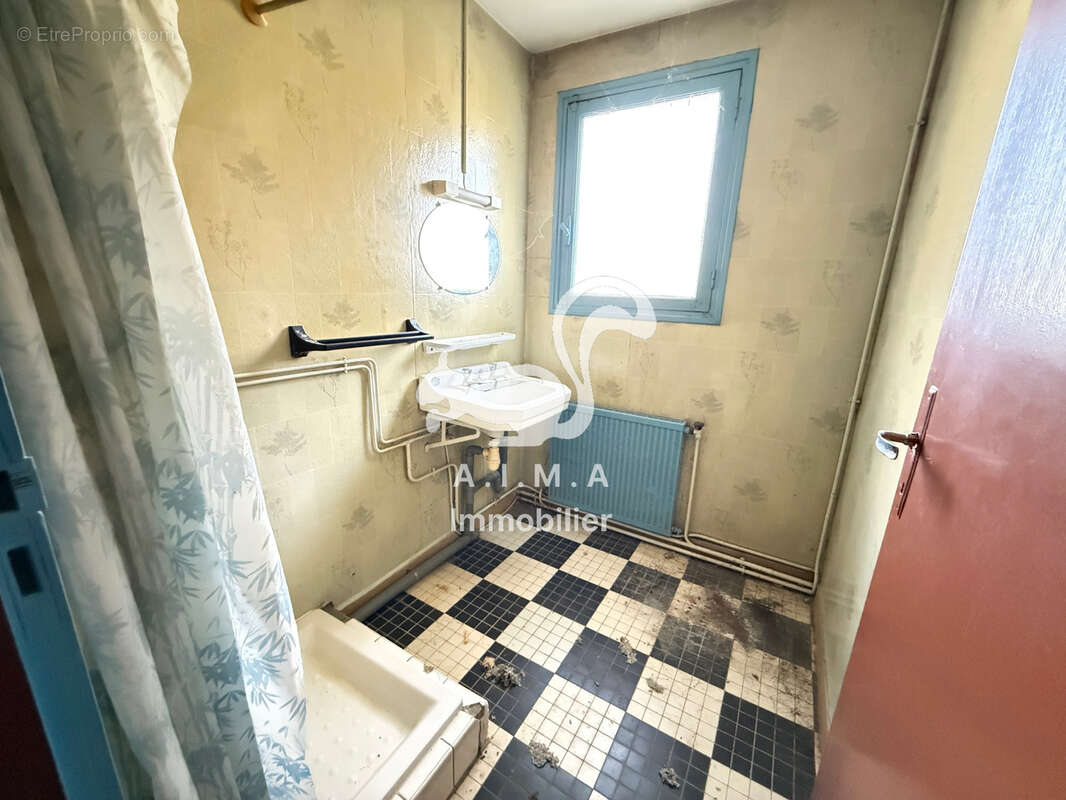 EXCLUSIVITE  Mios bourg, toutes commodités à pieds, maison à étage avec jardin - photo 10